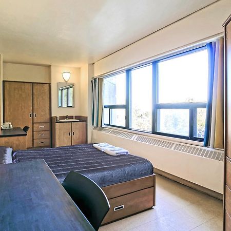 Zum Auberge D'Ete - Universite De モントリオール エクステリア 写真
